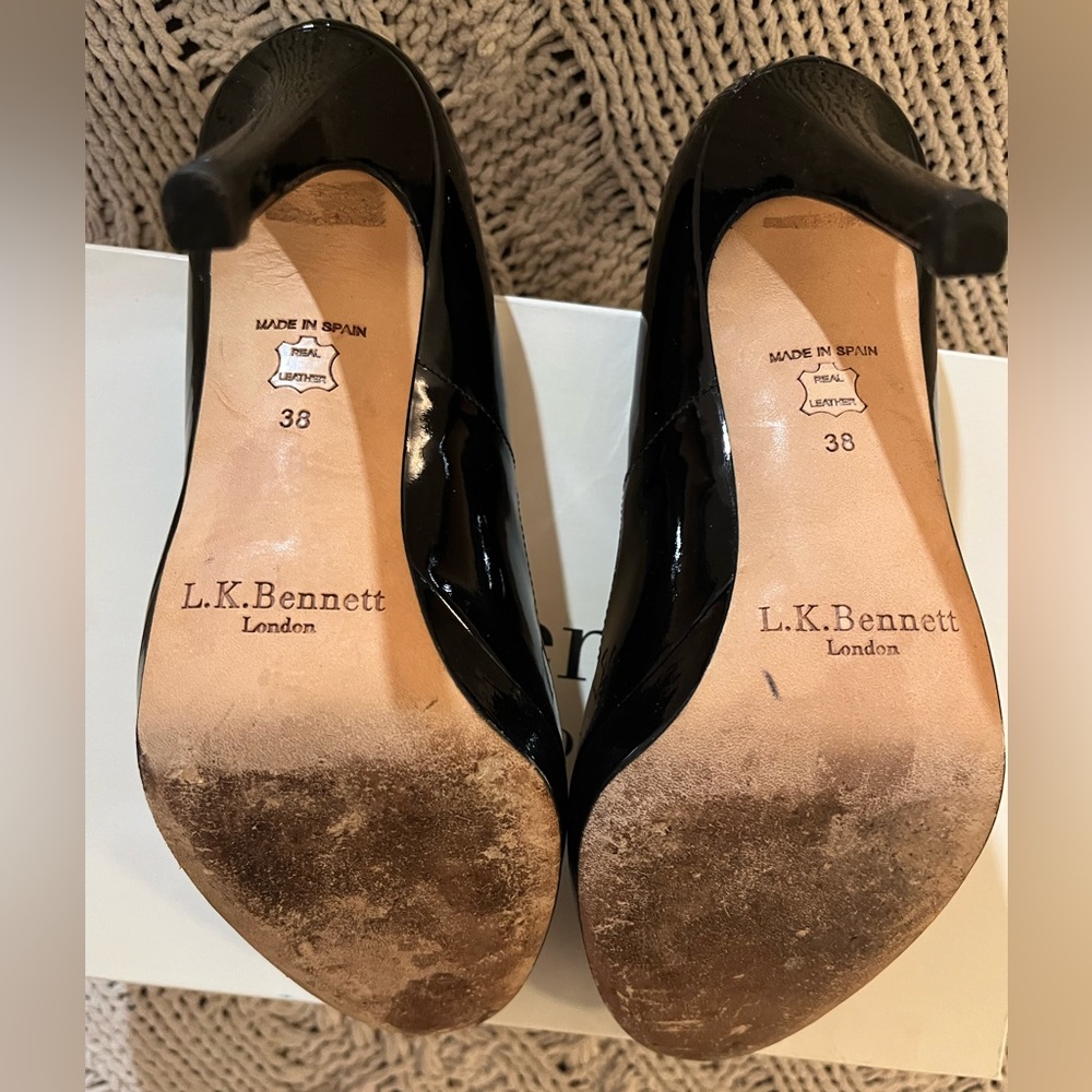 Heels - Picture 5 of 6